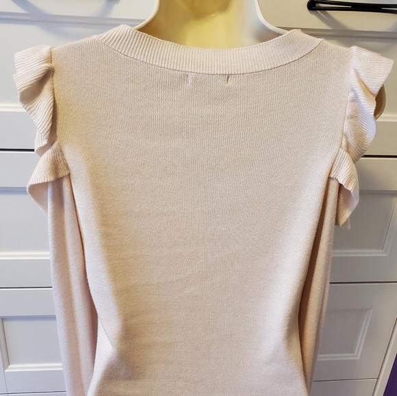 💗SOLD💗 Esqualo Open Shoulder Ruffle Sleeves Light Knit Sweater - Picture 7 of 11